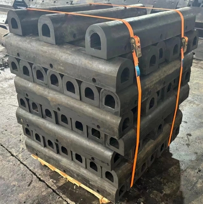 Fender nero di gomma marino tipo D personalizzato per navi e banchine