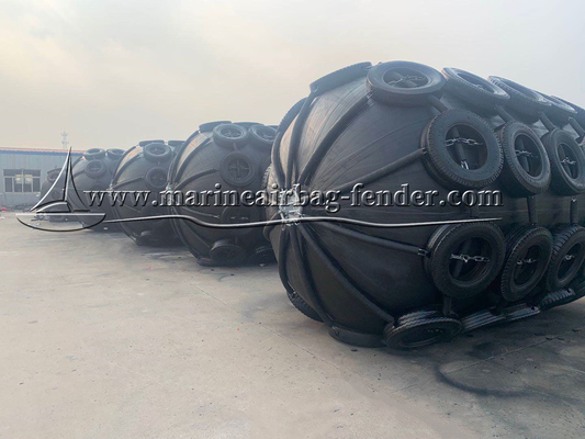 Resistenza all'invecchiamento Fender pneumatico in gomma facile gonfiabile flange inossidabile Standard ISO17357