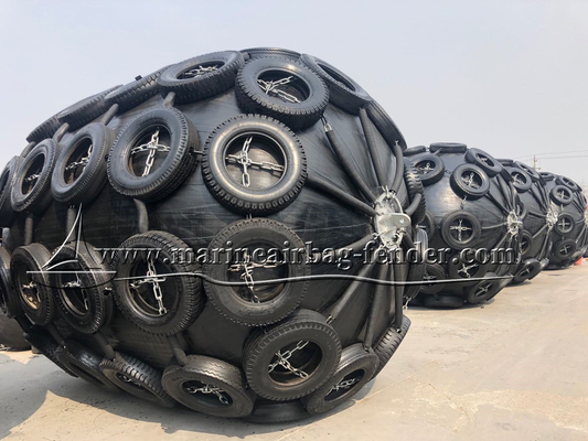 Dia 0,3m-4,5m Navi Fender pneumatico in gomma per applicazioni marine