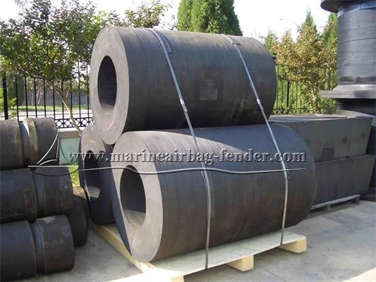 Fender di gomma cilindrica marino nero, Fender di gomma da porto nero