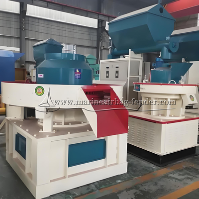 Macchina a pellet pneumatica a stampo piatto con riduttore di carico pesante / sistema di lubrificazione automatico