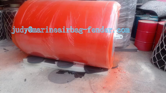 Densità 30-120 kg/m3 EVA Fender di schiuma con rete di catena di pneumatici e materiale esterno poliurea